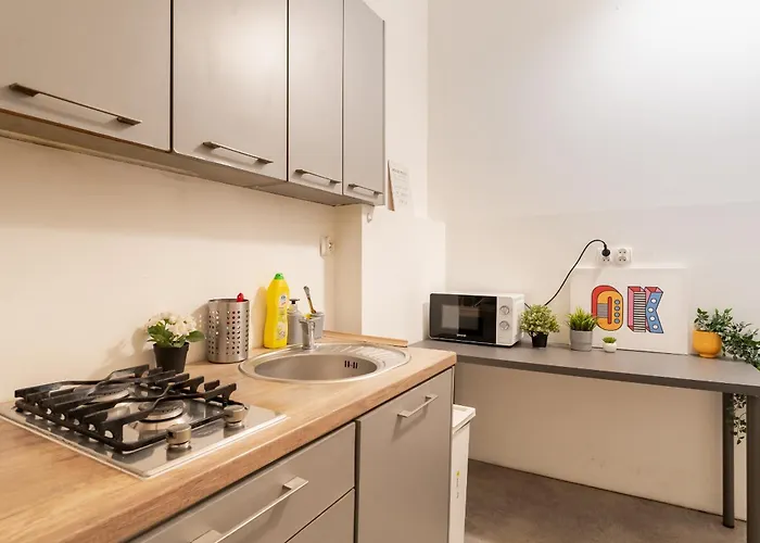 Hostello - W Centrum Miasta Idealny Na Break Hostel *